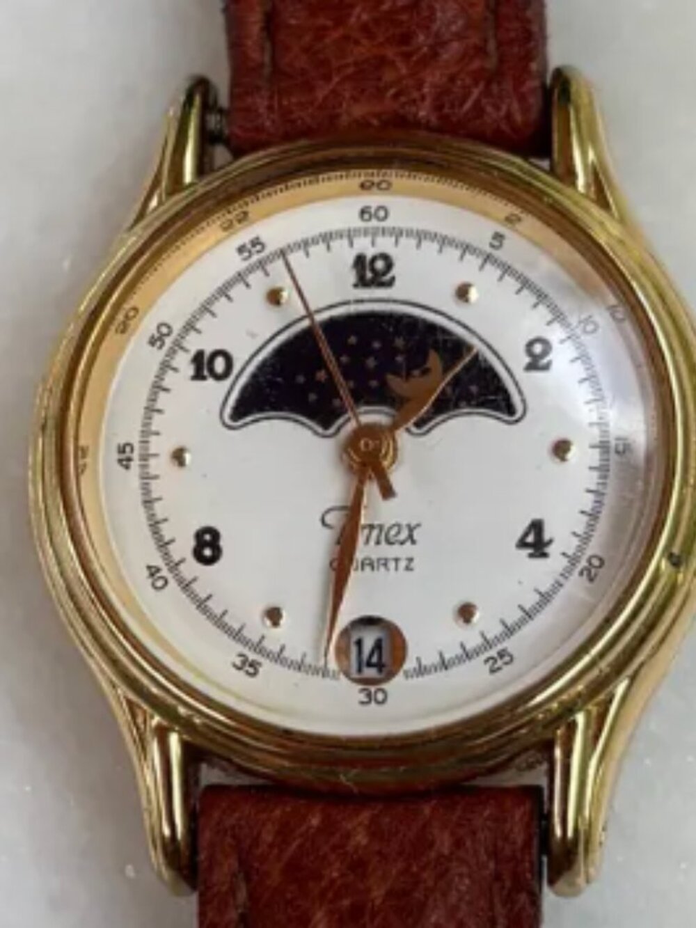 Vintage Timex Moon Phase Watch Women 23mm Gold Tone Date Brown Leather strap